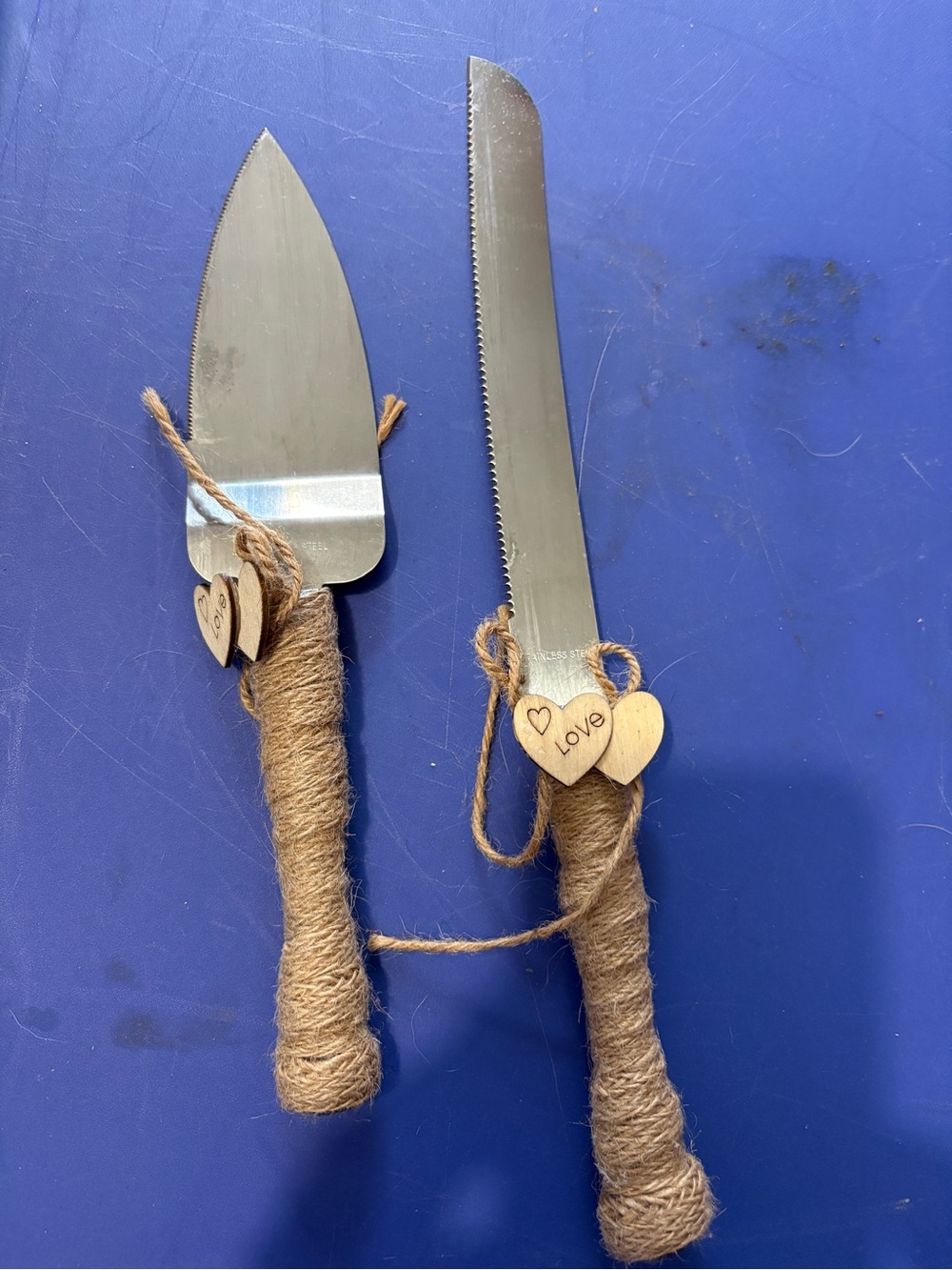 Rustic Twine-Handle Cake Knife and Server Set with Heart Charms